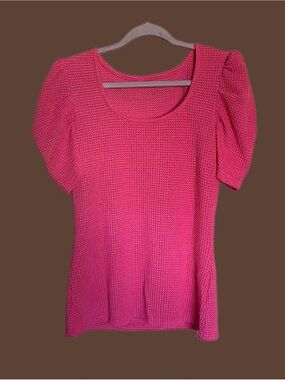 Cache Pink Textured Scoop Neck Short Sleeve Blouse